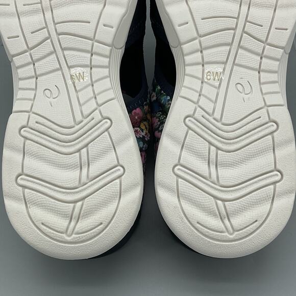 NEW Easy Spirit Women’s Traciee Floral Slide Sandals Dark Blue Size 6W - Picture 9 of 10